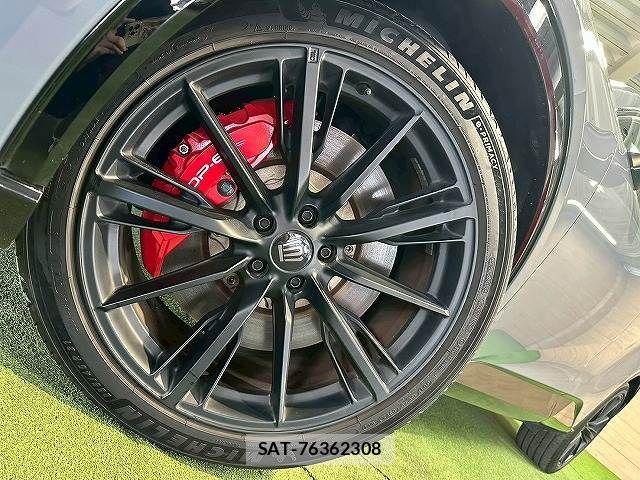 Toyota Crown Sports 2024-06 7216735-11
