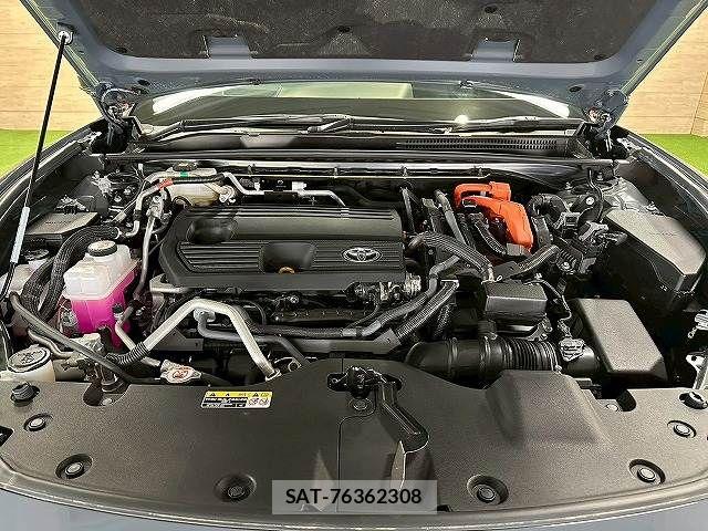 Toyota Crown Sports 2024-06 7216735-12