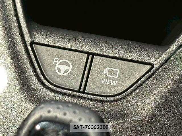 Toyota Crown Sports 2024-06 7216735-4