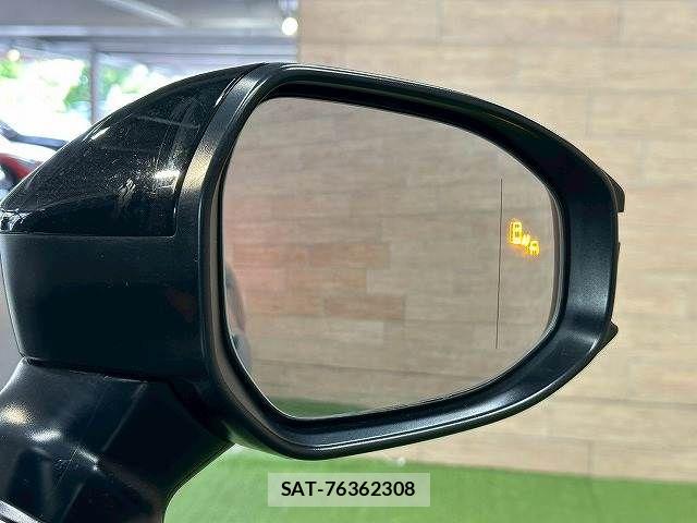 Toyota Crown Sports 2024-06 7216735-7