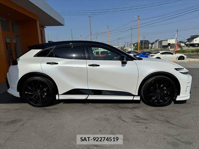 Toyota Crown Sports 2025-05 7250307-10