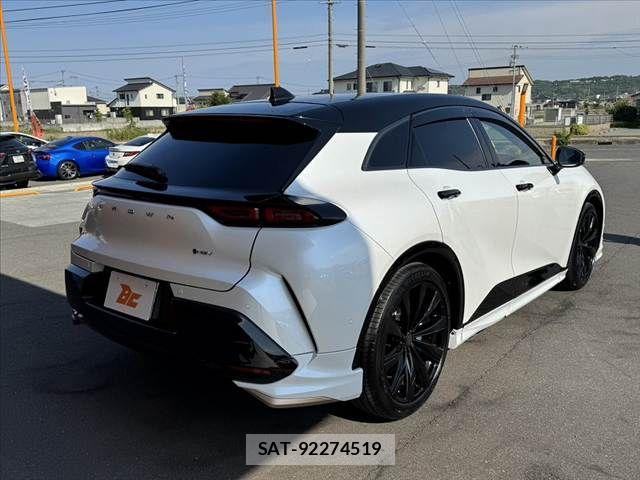 Toyota Crown Sports 2025-05 7250307-12