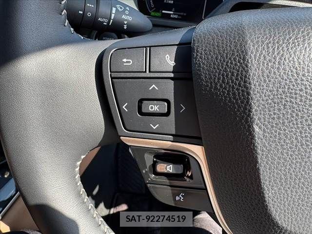 Toyota Crown Sports 2025-05 7250307-26