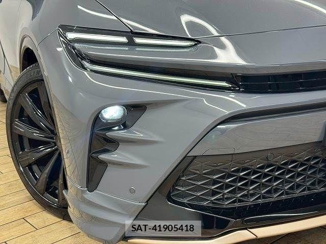 Toyota Crown Sports 2024-09 7250308-18