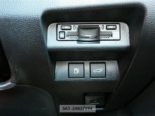 Toyota Crown Sports 2025-03 7250310-20
