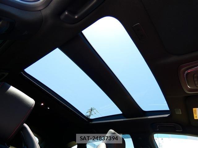 Toyota Crown Sports 2025-03 7250310-2