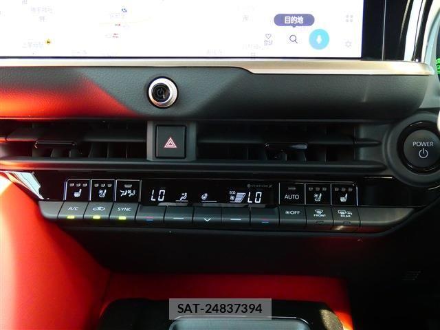 Toyota Crown Sports 2025-03 7250310-5