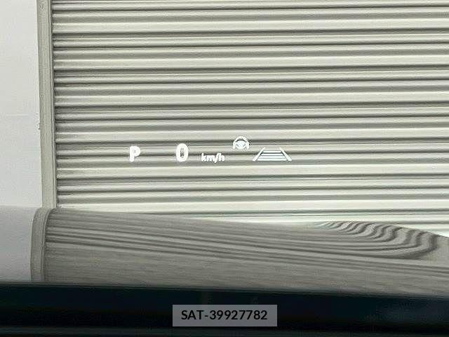 Toyota Crown Sports 2023-11 7250309-9