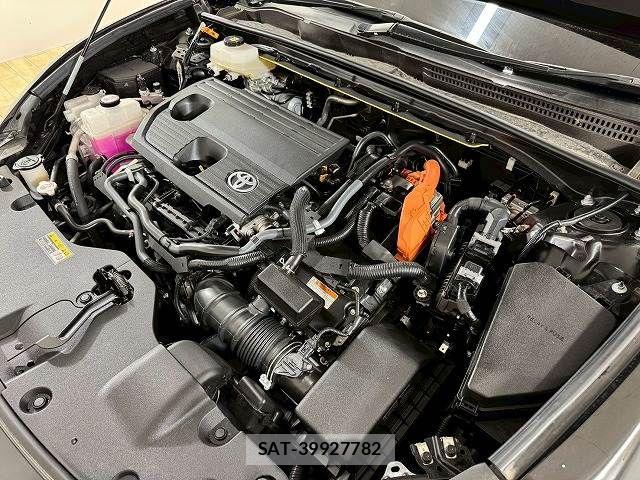 Toyota Crown Sports 2023-11 7250309-17