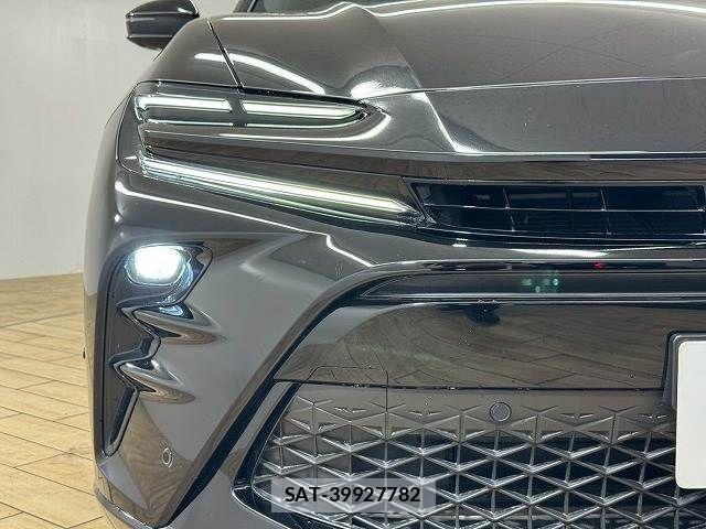 Toyota Crown Sports 2023-11 7250309-18