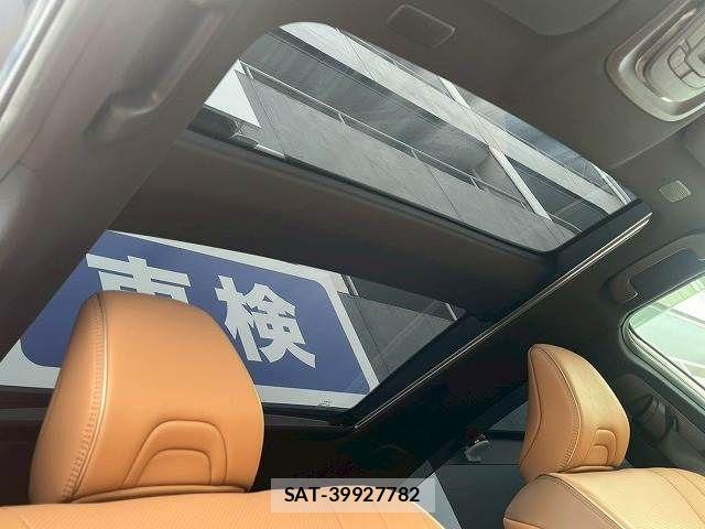 Toyota Crown Sports 2023-11 7250309-6