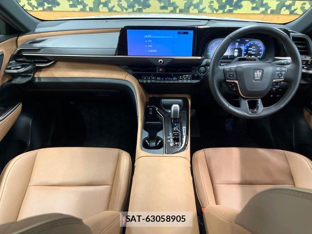 Toyota Crown Sports 2024-03 7250306-1
