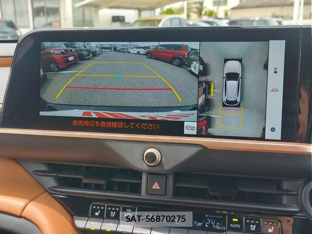 Toyota Crown Sports 2024-02 7271756-11