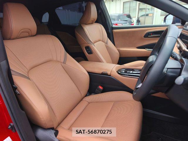 Toyota Crown Sports 2024-02 7271756-3