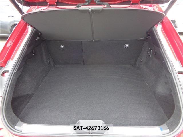 Toyota Crown Sports 2025-11 7326430-13