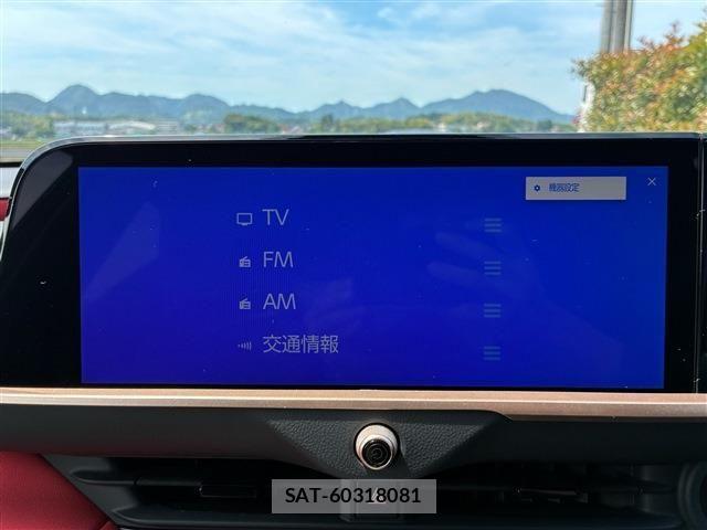 Toyota Crown Sports 2025-03 7326427-11