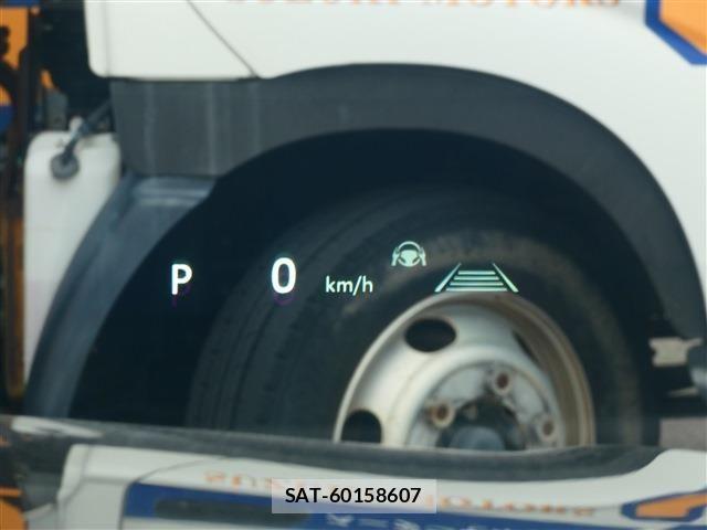 Toyota Crown Sports 2023-10 7326428-10