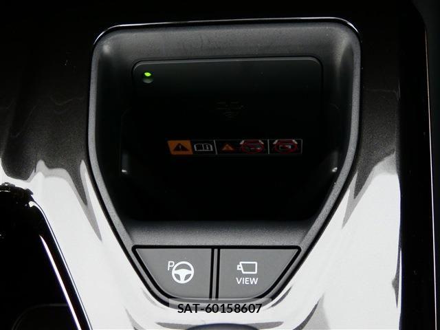 Toyota Crown Sports 2023-10 7326428-6