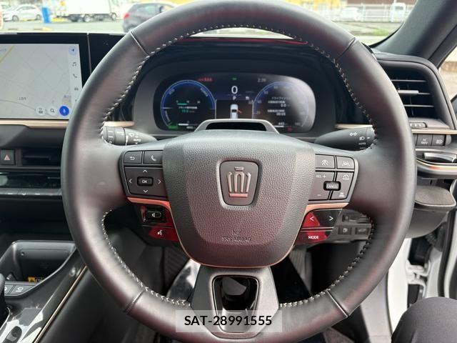 Toyota Crown Sports 2024-10 7326424-16