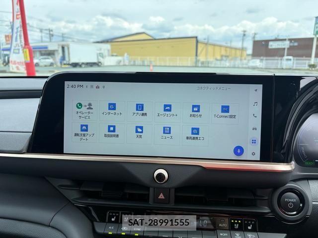Toyota Crown Sports 2024-10 7326424-22