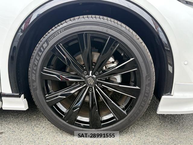 Toyota Crown Sports 2024-10 7326424-3