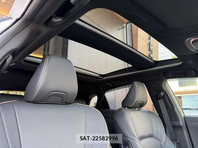 Toyota Crown Sports 2024-02 7326420-2