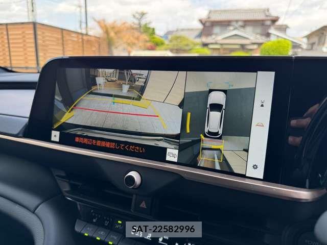 Toyota Crown Sports 2024-02 7326420-7