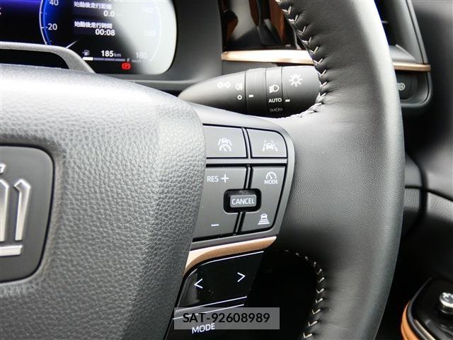 Toyota Crown Sports 2024-11 7326426-15