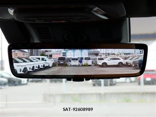 Toyota Crown Sports 2024-11 7326426-7