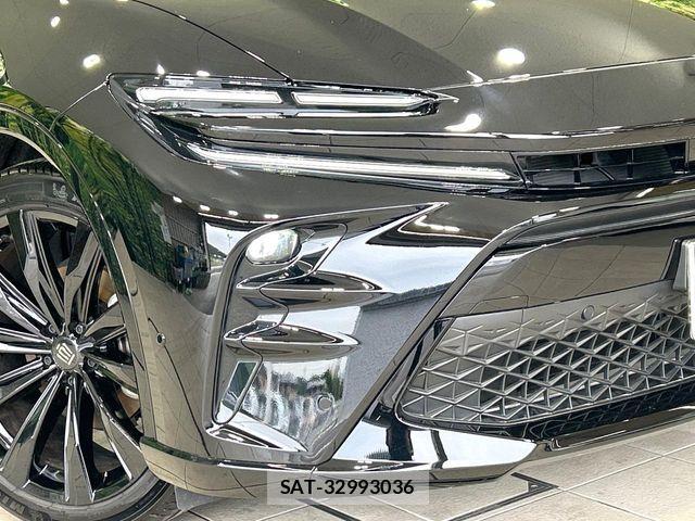 Toyota Crown Sports 2025-04 7357341-11