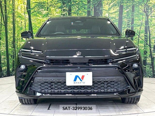 Toyota Crown Sports 2025-04 7357341-13