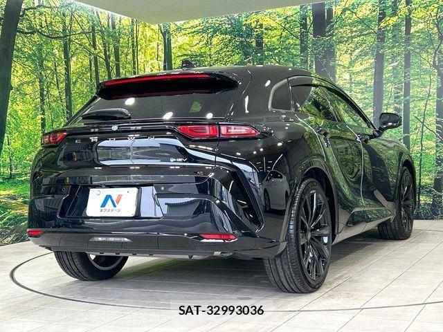 Toyota Crown Sports 2025-04 7357341-16