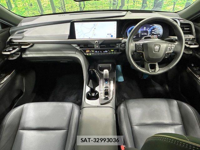 Toyota Crown Sports 2025-04 7357341-1
