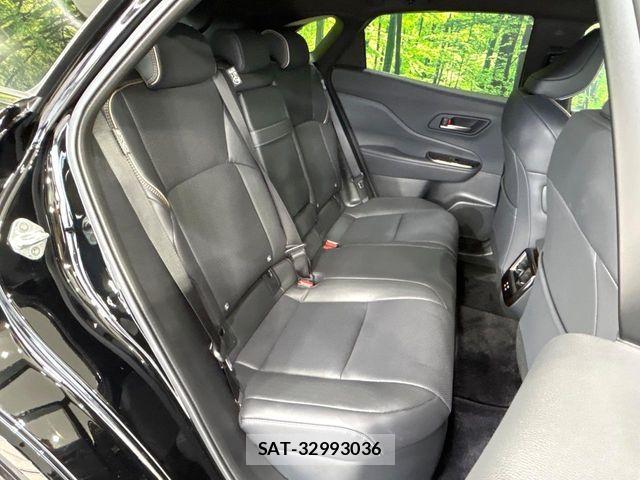 Toyota Crown Sports 2025-04 7357341-8