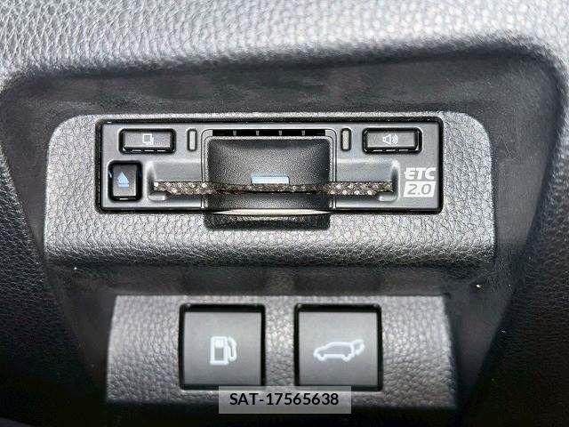 Toyota Crown Sports 2024-01 7357339-10