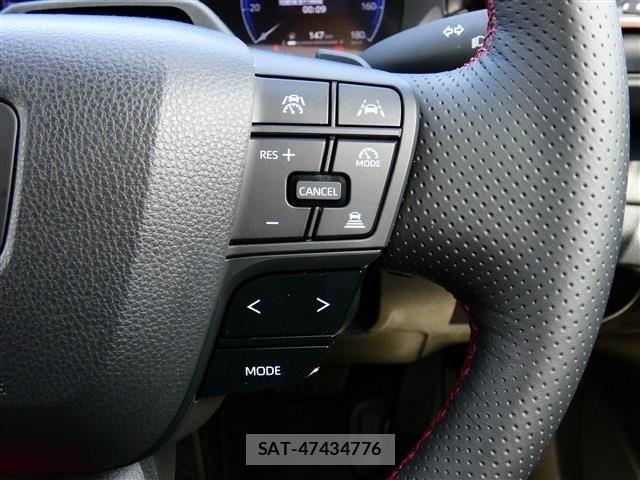 Toyota Crown Sports 2024-08 7357332-12