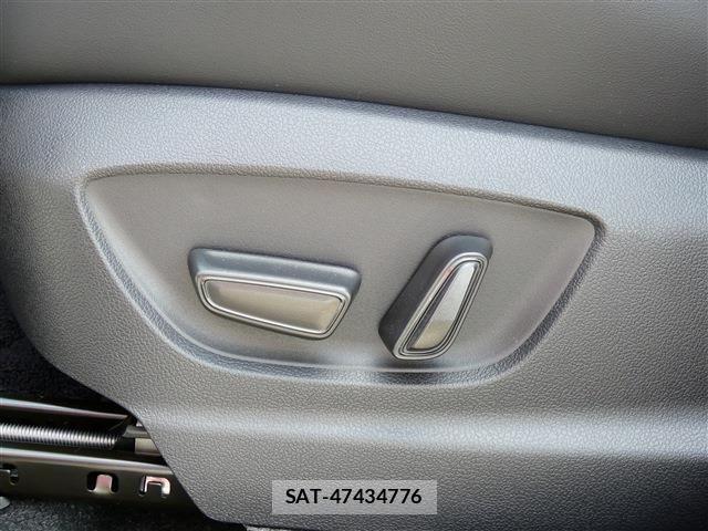 Toyota Crown Sports 2024-08 7357332-26