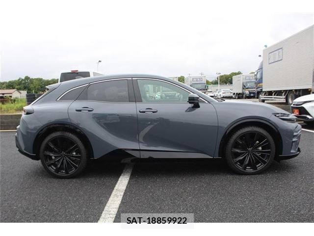 Toyota Crown Sports 2024-04 7357347-14