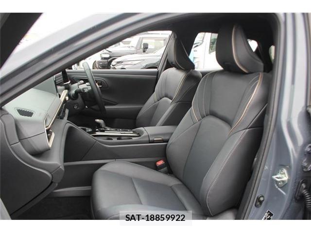 Toyota Crown Sports 2024-04 7357347-25