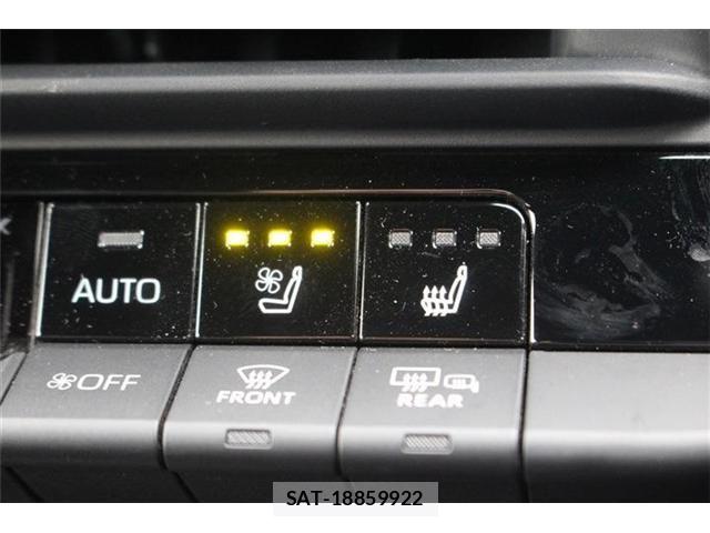 Toyota Crown Sports 2024-04 7357347-4