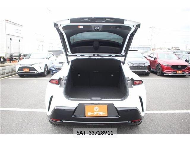 Toyota Crown Sports 2024-01 7357340-29