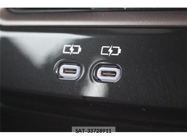 Toyota Crown Sports 2024-01 7357340-7