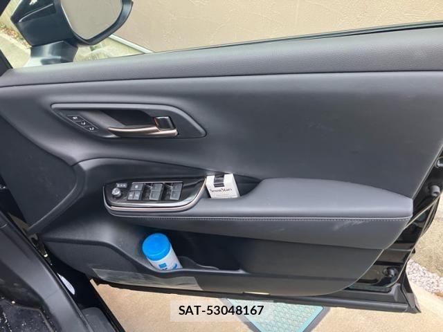 Toyota Crown Sports 2024-10 7357344-12