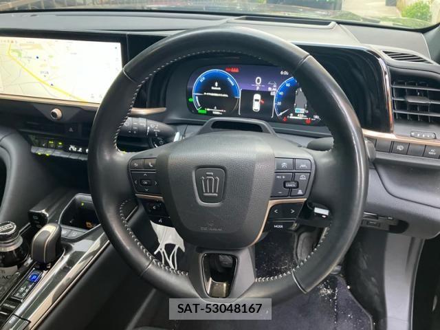 Toyota Crown Sports 2024-10 7357344-16