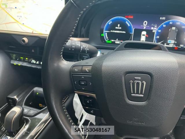 Toyota Crown Sports 2024-10 7357344-17