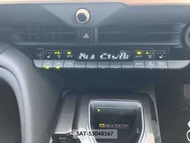 Toyota Crown Sports 2024-10 7357344-24