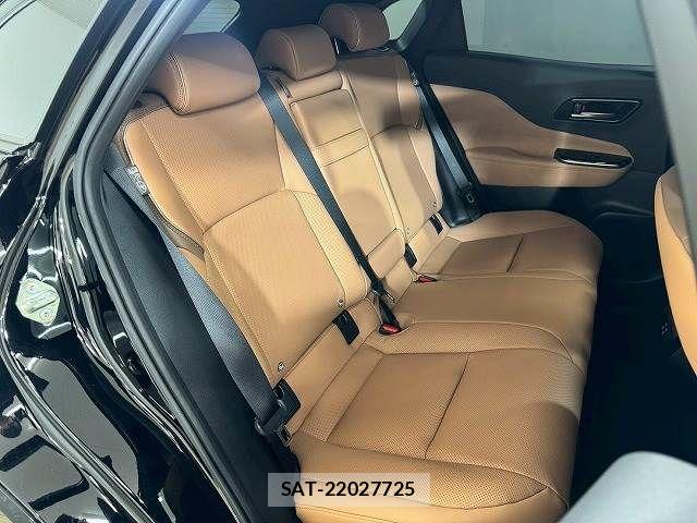Toyota Crown Sports 2024-09 7357338-5