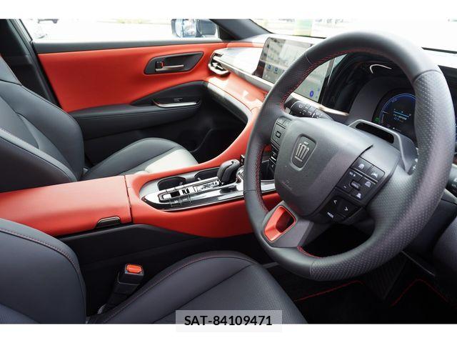 Toyota Crown Sports 2024-10 7357342-9