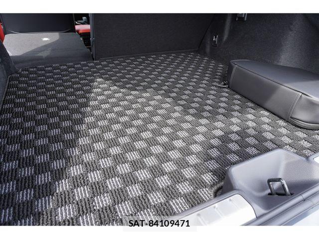 Toyota Crown Sports 2024-10 7357342-6