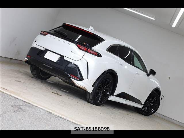 Toyota Crown Sports 2023-11 7391743-11